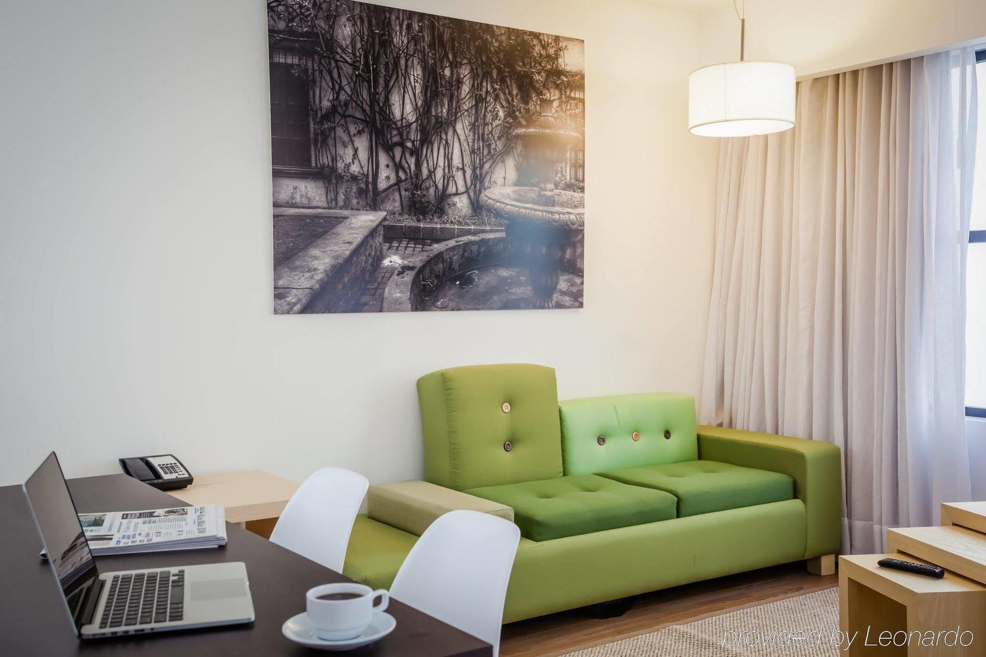 Fiesta Inn Сальтильо Номер фото